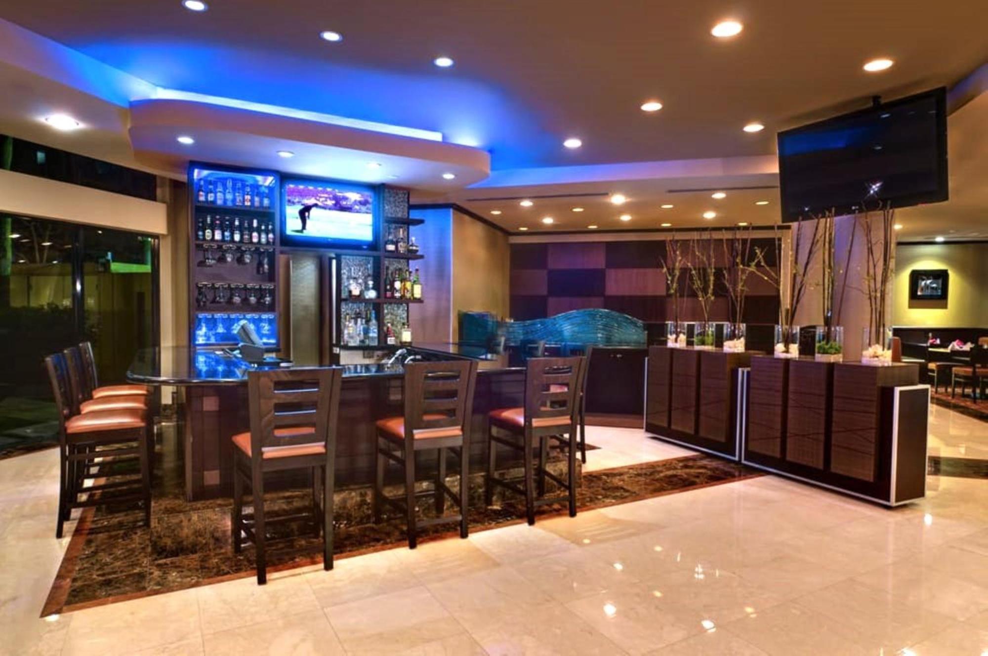 Hotel Orange County *